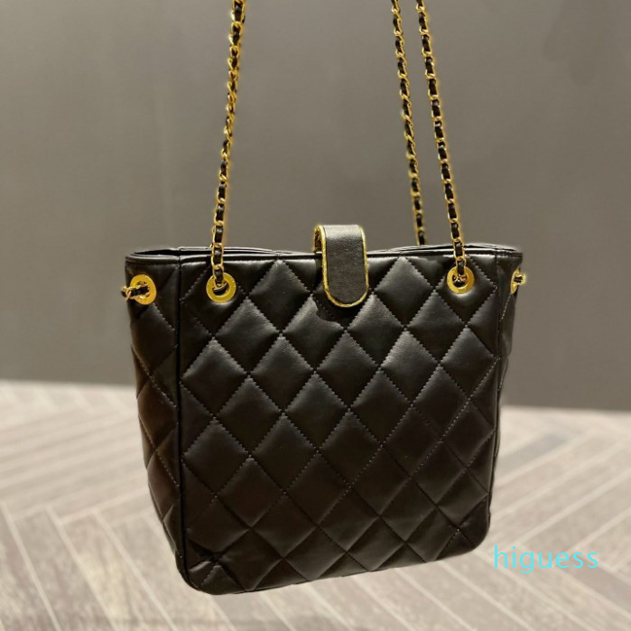 Shoulder bags Fashion womens CrossBody Quality High luxurys designers Handbags ladies Classic Commuter underarm Bag purse wallets Totes Handbag, With logo
Shoulder bags Fashion womens CrossBody Quality High luxurys designers Handbags ladies Classic Commuter underarm Bag purse wallets Totes Handbag, With logo