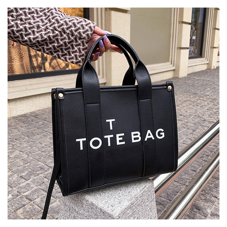 the totes bags lady famous designer cool practical large capacity plain crossbody shoulder handbags women coin purse cross body casual square leather wallets 132, Blue
the totes bags lady famous designer cool practical large capacity plain crossbody shoulder handbags women coin purse cross body casual square leather wallets 132, Blue