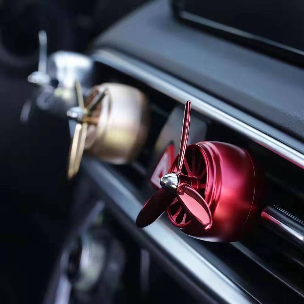 Fashion Incense Car Air Freshener Propeller Perfume Diffuser Clip with Fragrance Pad Automotive Decoration
Fashion Incense Car Air Freshener Propeller Perfume Diffuser Clip with Fragrance Pad Automotive Decoration