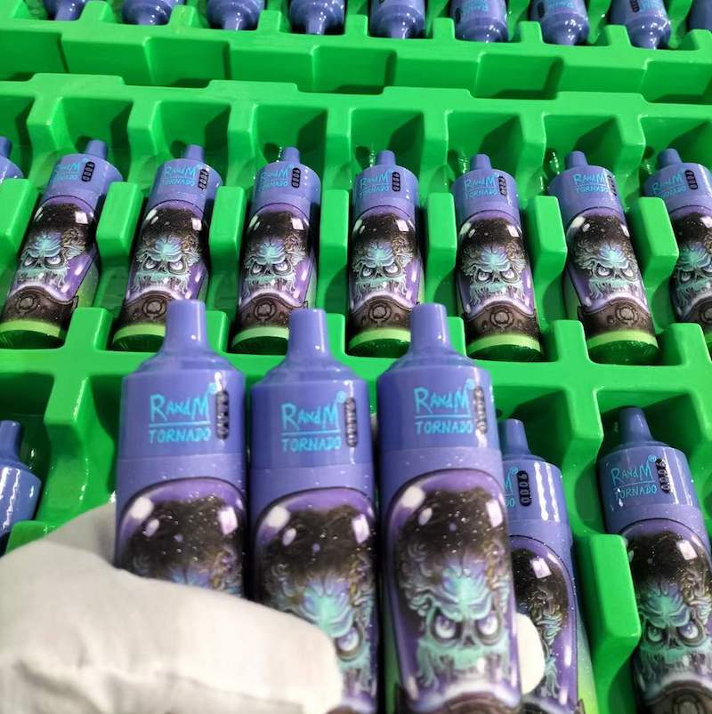 Original Puff RandM Tornado 9000 Disposable E Cigarettes 0mg 20mg 50mg 18ml Airflow Mesh Coil vaper desechables de sabores vape you time hut mall zone queen
Original Puff RandM Tornado 9000 Disposable E Cigarettes 0mg 20mg 50mg 18ml Airflow Mesh Coil vaper desechables de sabores vape you time hut mall zone queen