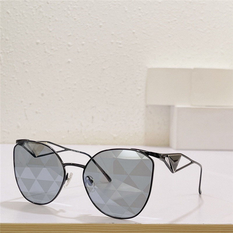Luxury Designer Fashion Sunglasses Women Wear Classic Fashion Outdoor Eye Protection UV400 Belt Case
Luxury Designer Fashion Sunglasses Women Wear Classic Fashion Outdoor Eye Protection UV400 Belt Case