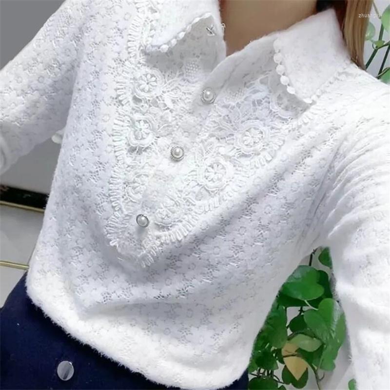 Women's Blouses Doll Collar Lace Shirt Women Hollow Pullover Spring Long-sleeve Buttons Tops Elegant Female White
Women's Blouses Doll Collar Lace Shirt Women Hollow Pullover Spring Long-sleeve Buttons Tops Elegant Female White
