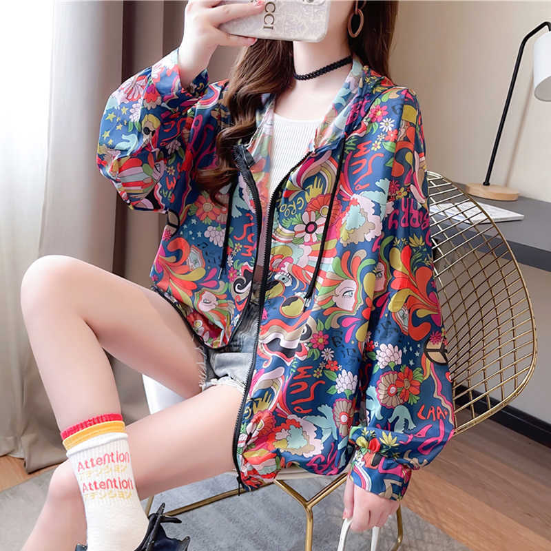 Women's Jackets Summer Windbreaker Jacket Women Loose Female Thin Breathable Coat Sun Protection Clothing Outdoor Sportwear Tops Lightweight T221008
Women's Jackets Summer Windbreaker Jacket Women Loose Female Thin Breathable Coat Sun Protection Clothing Outdoor Sportwear Tops Lightweight T221008