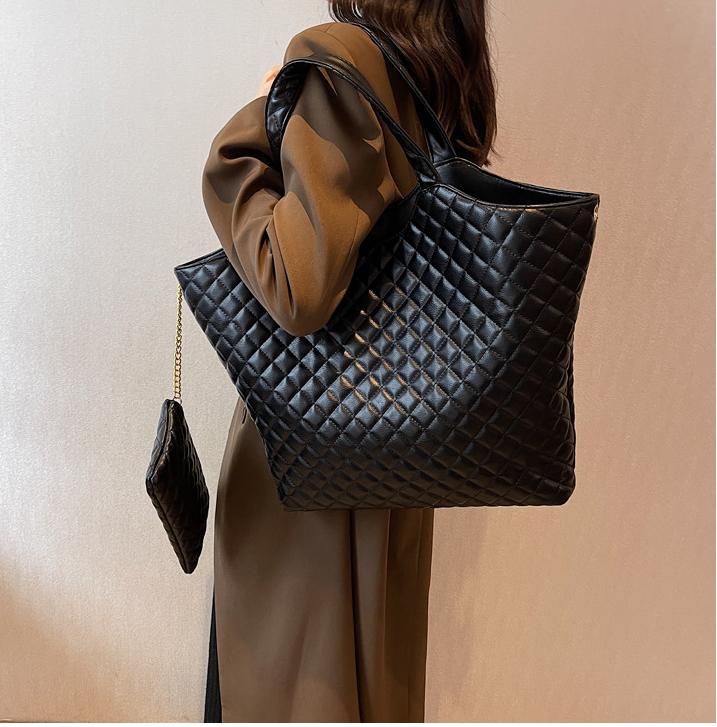 tote bag designer bags crossbody Large Totes 9a Quilted Handbag Shopping Women Sheepskin Shoulder Denim Genuine Leather Purse Fashion Letter Hardware Big Bag
tote bag designer bags crossbody Large Totes 9a Quilted Handbag Shopping Women Sheepskin Shoulder Denim Genuine Leather Purse Fashion Letter Hardware Big Bag