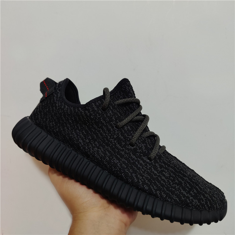 2022 Pirate Black Running Shoes Turtle Dove Slate Onyx Dazzling Blue Earth Bone Bred MX Oat Zebra Cream White Beluga Reflective Men Women Designer Sneaker US4-13, Shoes box
2022 Pirate Black Running Shoes Turtle Dove Slate Onyx Dazzling Blue Earth Bone Bred MX Oat Zebra Cream White Beluga Reflective Men Women Designer Sneaker US4-13, Shoes box