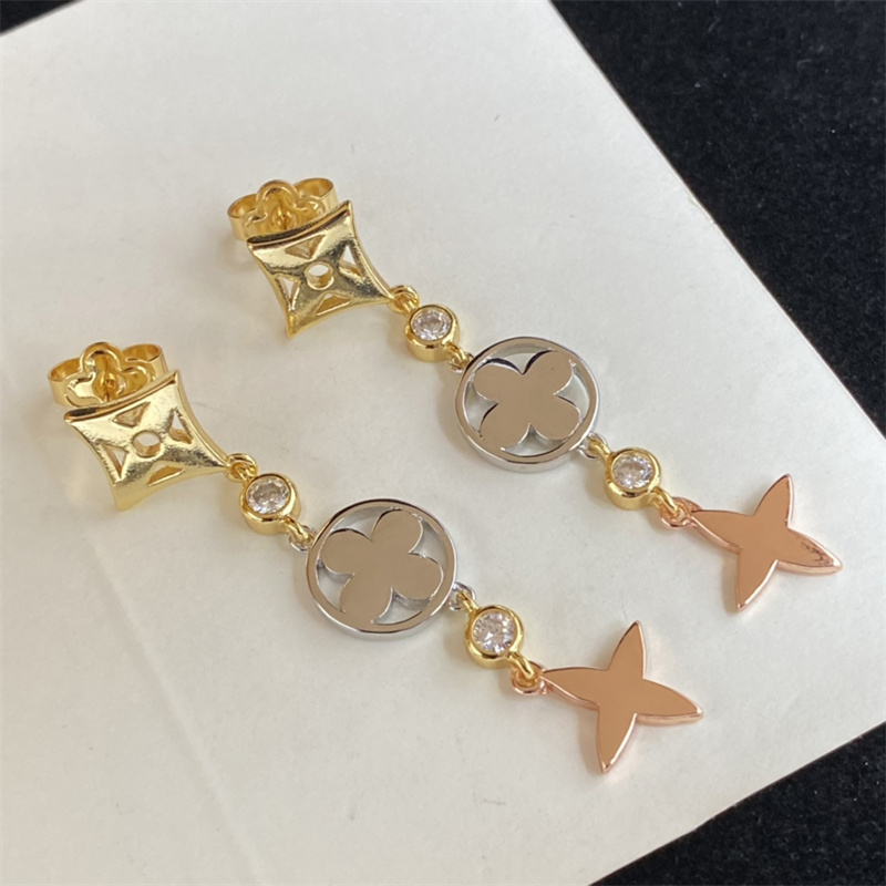 Deisgners Classic Ear Studs Earrings For Women Wedding Party Gifts Presents Fashion Brands Luxury Golden Silver Pearl Diamond Earring
Deisgners Classic Ear Studs Earrings For Women Wedding Party Gifts Presents Fashion Brands Luxury Golden Silver Pearl Diamond Earring