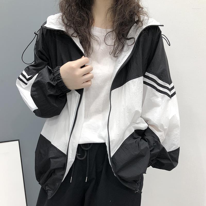 Women' Jackets Summer 2022 Long-sleeved Thin Coat Women' Korean Loose Stitching Plus Size Ice Silk Hooded, Black
Women' Jackets Summer 2022 Long-sleeved Thin Coat Women' Korean Loose Stitching Plus Size Ice Silk Hooded, Black