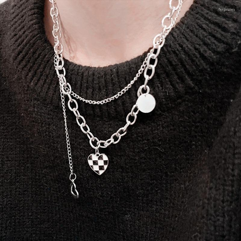 Pendant Necklaces Goth Multilayer Hip Hop Long Chain Necklace Grid Black & White Jewelry For Women Men European American Style
Pendant Necklaces Goth Multilayer Hip Hop Long Chain Necklace Grid Black & White Jewelry For Women Men European American Style
