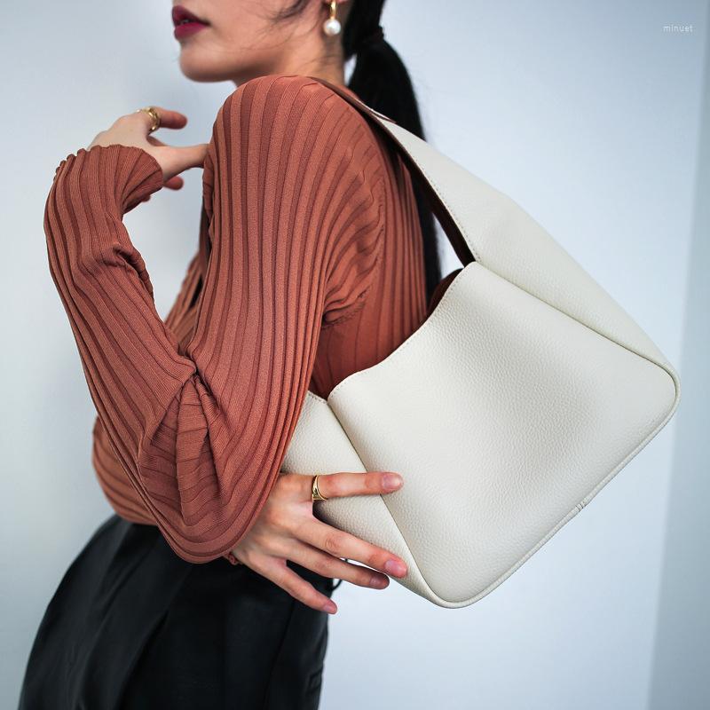 Evening Bags 2022 Genuine Leather Bucket Bag Casual Larger Capacity Fashion Trend Versatlie Shoulder Messger Female Office Armpit, White
Evening Bags 2022 Genuine Leather Bucket Bag Casual Larger Capacity Fashion Trend Versatlie Shoulder Messger Female Office Armpit, White
