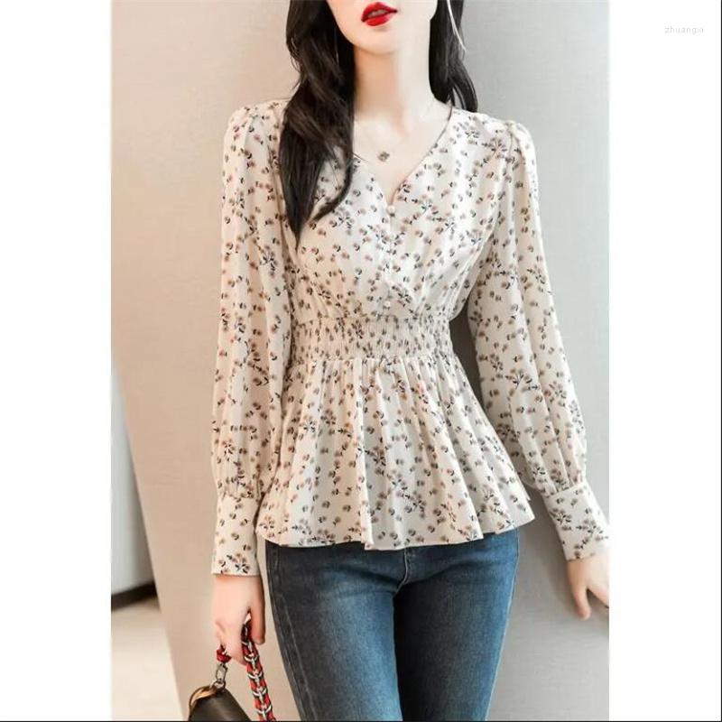 Women's Blouses Floral Lantern Sleeve Retro Women Pearl Button V-neck Elastic Waist Slim Top Femme Blusas Elegantes Summer Chiffon Shirt, Beige
Women's Blouses Floral Lantern Sleeve Retro Women Pearl Button V-neck Elastic Waist Slim Top Femme Blusas Elegantes Summer Chiffon Shirt, Beige