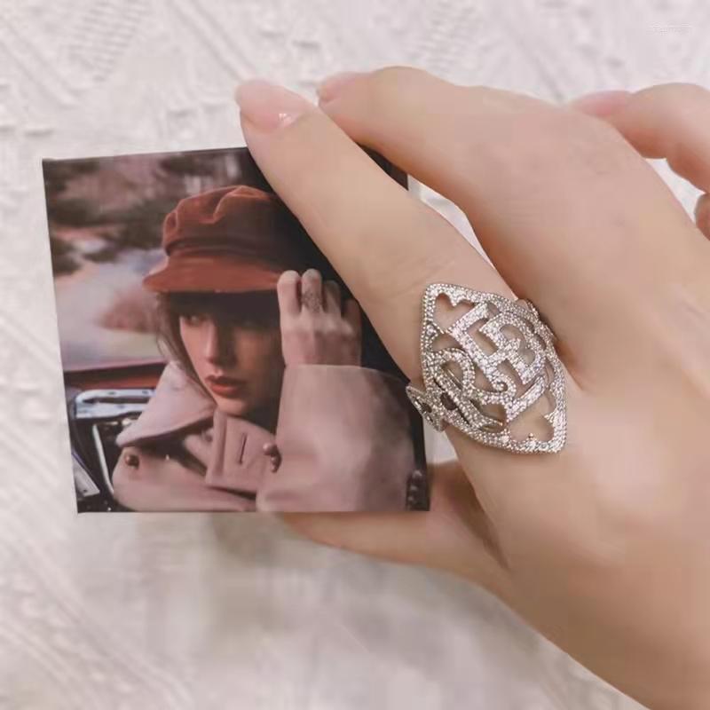Cluster Rings Tyler Mildews Official Website Surrounding Limited Red Letters Reprinted Cover Advanced Ring With Original Packaging
Cluster Rings Tyler Mildews Official Website Surrounding Limited Red Letters Reprinted Cover Advanced Ring With Original Packaging