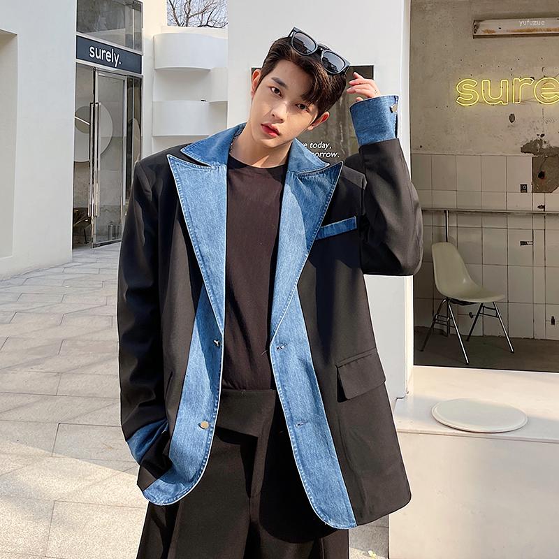 Men's Suits 2022 Spring Fashion Show Men Korean Streetwear Stitching Denim Suit Jacket Blazers Male Vintage Loose Casual Coat Blazer, W0397
Men's Suits 2022 Spring Fashion Show Men Korean Streetwear Stitching Denim Suit Jacket Blazers Male Vintage Loose Casual Coat Blazer, W0397