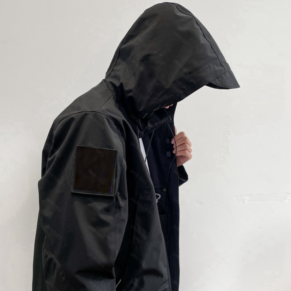 23ss waterproof Double layer outdoor Jackets Brand Men Lapel Metal Zip coats Patchwork Trench Stone Man Sleeve Epaulet Sports Jogger Island Casual coats 706 05, Black
23ss waterproof Double layer outdoor Jackets Brand Men Lapel Metal Zip coats Patchwork Trench Stone Man Sleeve Epaulet Sports Jogger Island Casual coats 706 05, Black