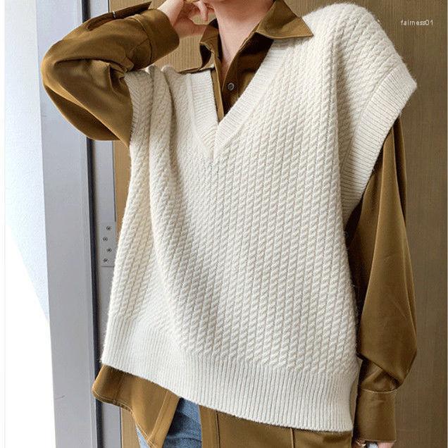 Women's Vests Ladies Fall/winter V-neck Sweater Vest Style Knit Pullover Solid Color Retro Women's SOversized Wild Leeveless Top, White
Women's Vests Ladies Fall/winter V-neck Sweater Vest Style Knit Pullover Solid Color Retro Women's SOversized Wild Leeveless Top, White