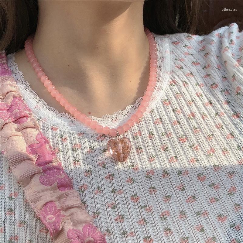 Choker 2022 Korean Fashion Vintage Pink Grass Heart Pendant Stone Beaded Chokers Necklace For Women Aesthetic Y2k Jewelry Accessories
Choker 2022 Korean Fashion Vintage Pink Grass Heart Pendant Stone Beaded Chokers Necklace For Women Aesthetic Y2k Jewelry Accessories