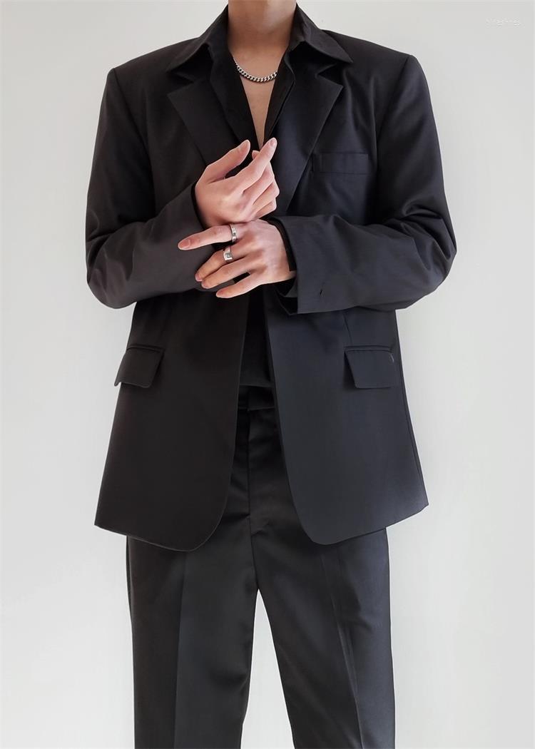 Men' Suits Simple Casual Suit In Spring And Autumn Men' Korean Version Loose Design Black Drape Temperament Single Western
Men' Suits Simple Casual Suit In Spring And Autumn Men' Korean Version Loose Design Black Drape Temperament Single Western