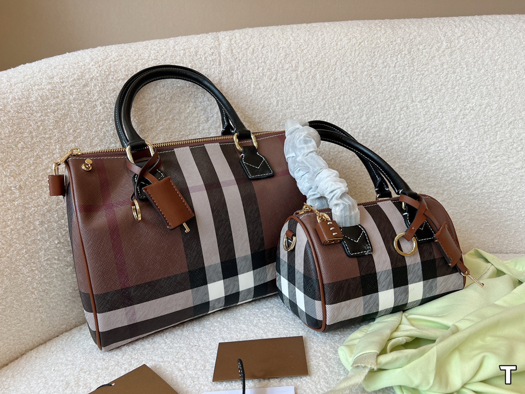Luxury Designer bag Shoulder Handbags B Quality High Fashion women wallets Clutch totes CrossBody cowhide Boston travel Pillow bags Ladies purse 5A handbag, With logo
Luxury Designer bag Shoulder Handbags B Quality High Fashion women wallets Clutch totes CrossBody cowhide Boston travel Pillow bags Ladies purse 5A handbag, With logo