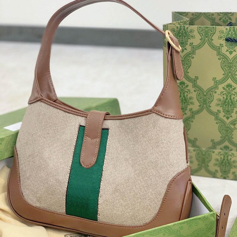 3A quality Designer Womens Shoulder bags Cross body Wallets Handbag Luxury onthego bag Crossbody bag Designers Totes Purses Backpack For women hand bags, Blue
3A quality Designer Womens Shoulder bags Cross body Wallets Handbag Luxury onthego bag Crossbody bag Designers Totes Purses Backpack For women hand bags, Blue