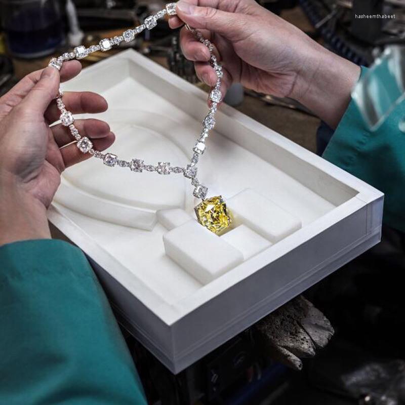 Pendant Necklaces Hibride Brand Design Wedding Necklace For Women Bridal Jewelry Yellow Stone Full Cubic Zirconia Pendientes Mujer Moda
Pendant Necklaces Hibride Brand Design Wedding Necklace For Women Bridal Jewelry Yellow Stone Full Cubic Zirconia Pendientes Mujer Moda