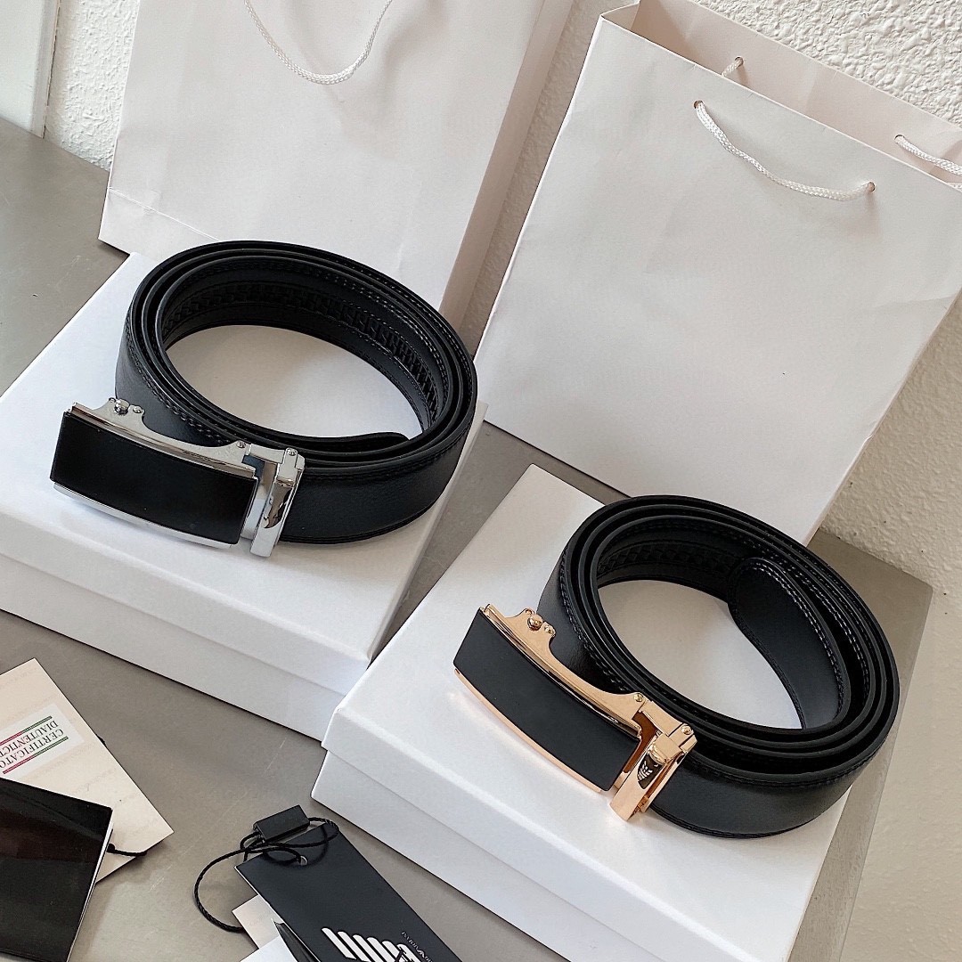 Designer Belt Luxury Womens Mens Belts Fashion Classical Bronze BiG Smooth Buckle Real Leather gold sliver Black Color
Designer Belt Luxury Womens Mens Belts Fashion Classical Bronze BiG Smooth Buckle Real Leather gold sliver Black Color