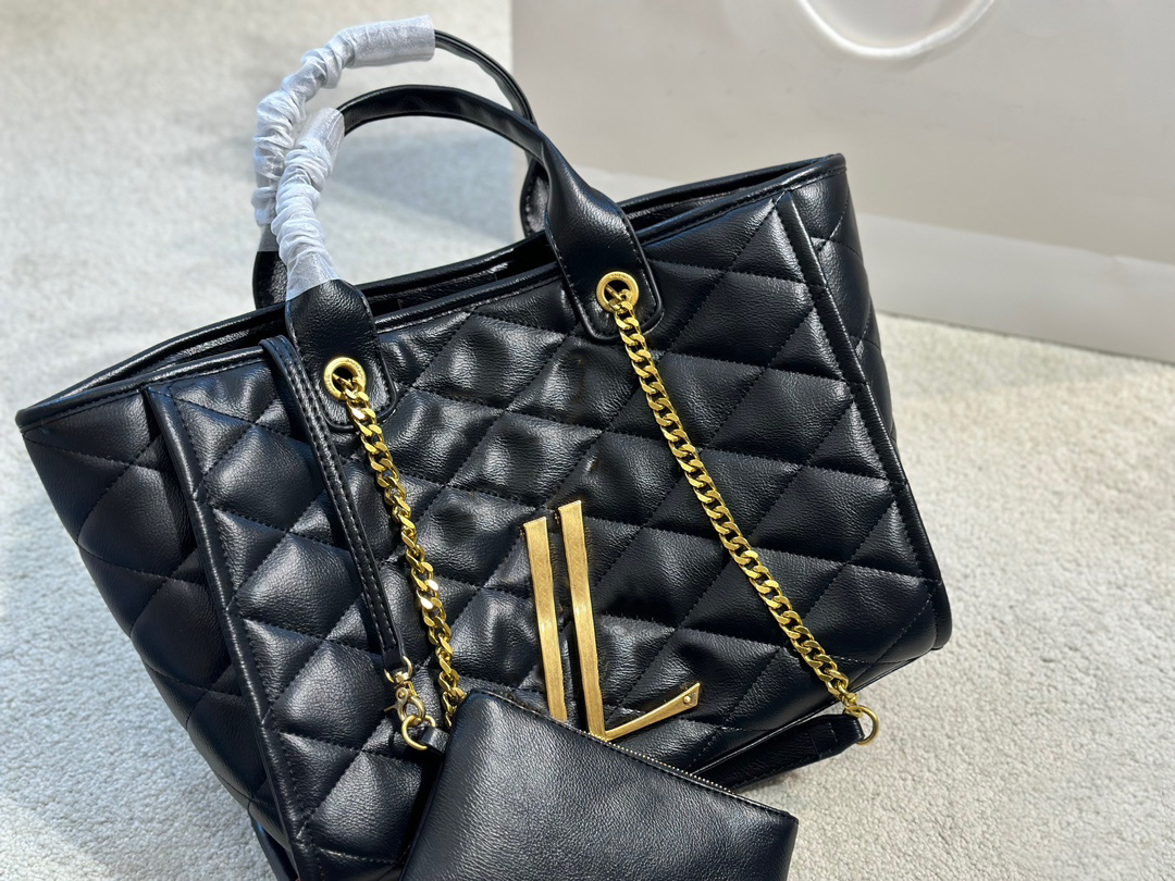 Ladies handbag Shopping 5A GM Oversized bag Large Capacity handbags Leather Fashion Over sized beach bags luxury designer travel cross shoulder purse, Black
Ladies handbag Shopping 5A GM Oversized bag Large Capacity handbags Leather Fashion Over sized beach bags luxury designer travel cross shoulder purse, Black