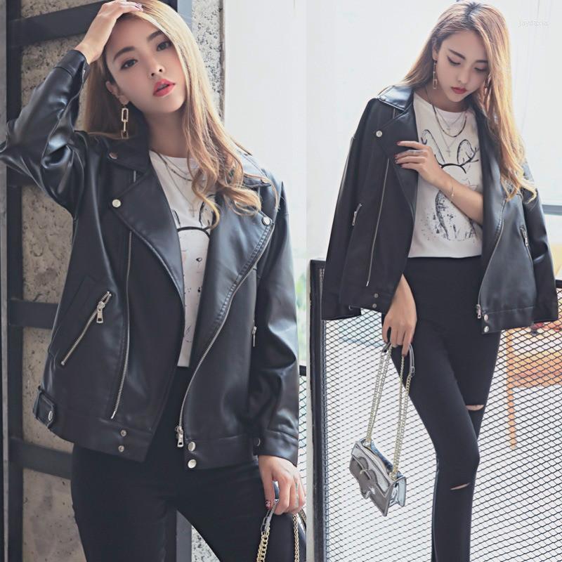 Women' Leather 2022 Zipper Motorcycle Biker Jacket Outerwear Coat Female Spring Autumn PU Women Loose Overcoats Ladies, Black
Women' Leather 2022 Zipper Motorcycle Biker Jacket Outerwear Coat Female Spring Autumn PU Women Loose Overcoats Ladies, Black