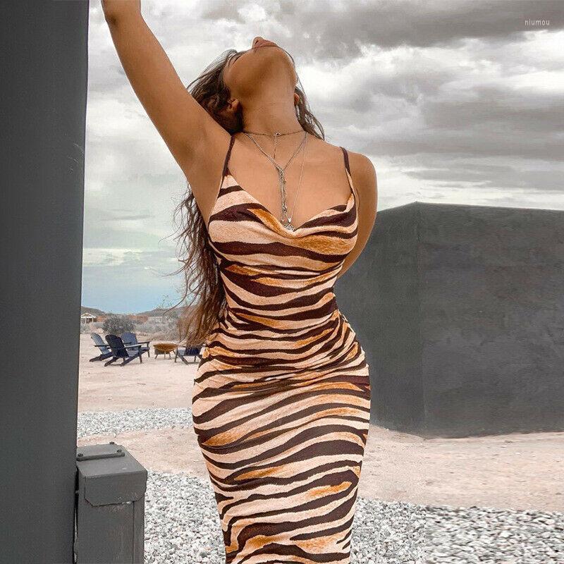Casual Dresses 2022 Est Sexy Women Sleeveless Backless Camis Dress Bodycon Party Club Tiger Skin Printed Maxi Long, Brown
Casual Dresses 2022 Est Sexy Women Sleeveless Backless Camis Dress Bodycon Party Club Tiger Skin Printed Maxi Long, Brown