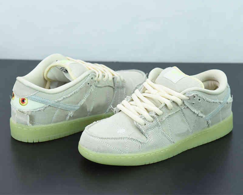 Skateboard Shoes Outdoor Trainers Sneakers Halloween Low Mummy Luminous Casual Runner New Sports Ship With Box, Grey
Skateboard Shoes Outdoor Trainers Sneakers Halloween Low Mummy Luminous Casual Runner New Sports Ship With Box, Grey