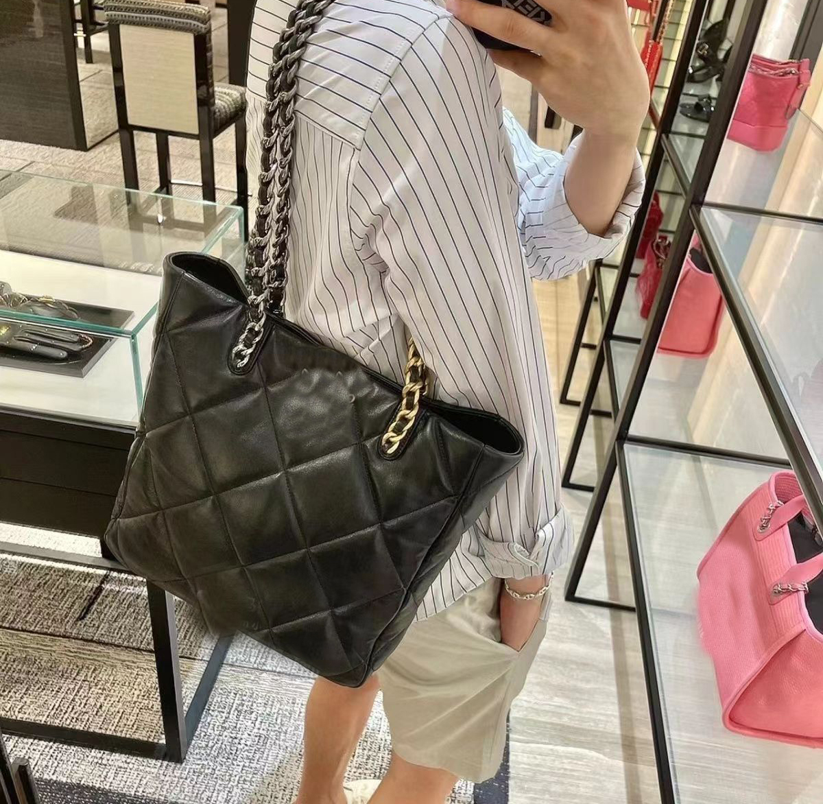 Women Luxury Plain Real Leather Shoulder Bags Winter Black Tote Diamond Lattice Purse L Size 30cm Totes Fashion Lady Envelope Qulited Chain Handbags Crossbody Bag, Fill price difference
Women Luxury Plain Real Leather Shoulder Bags Winter Black Tote Diamond Lattice Purse L Size 30cm Totes Fashion Lady Envelope Qulited Chain Handbags Crossbody Bag, Fill price difference