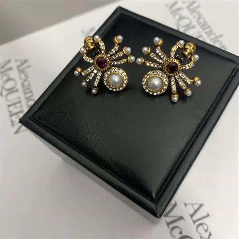 2021 NEW designer jewelry 20 new fashion McQueen brass skull crystal spider earrings 7S1D295y 
2021 NEW designer jewelry 20 new fashion McQueen brass skull crystal spider earrings 7S1D295y