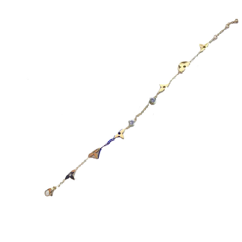 Charm Bracelets Fashion Style 18K Gold Plated Stainless steel Bracelets Women Bangle Wristband Cuff Chain Designer Letter Jewelry Crystal bijoux for mens womens
Charm Bracelets Fashion Style 18K Gold Plated Stainless steel Bracelets Women Bangle Wristband Cuff Chain Designer Letter Jewelry Crystal bijoux for mens womens