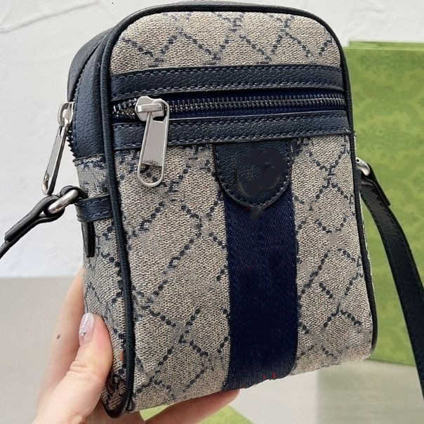 luxury Exquisite marmonts bag evening purse Cross Body Printing Vertical Version Affordable Multi-purpose Postman's Mobile Phone backpack, Sky blue
luxury Exquisite marmonts bag evening purse Cross Body Printing Vertical Version Affordable Multi-purpose Postman's Mobile Phone backpack, Sky blue