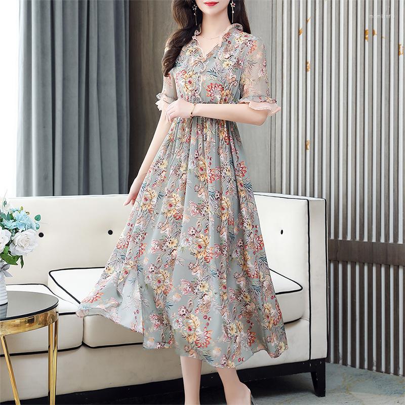 Women's Down YSSLS 2022 SUMMER LOOSE FIT FASHION CASUAL STYLE FLORAL SILK LONG DRESSES
Women's Down YSSLS 2022 SUMMER LOOSE FIT FASHION CASUAL STYLE FLORAL SILK LONG DRESSES