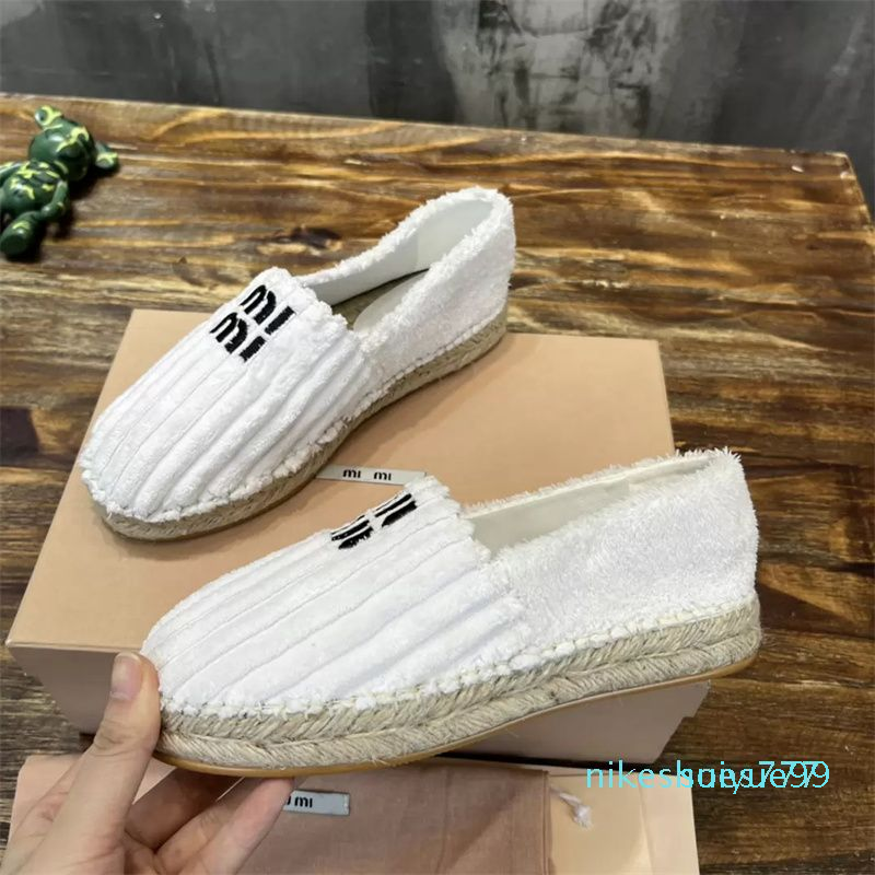 2022 Casual Shoes Designer Terry Cloth Comfort Plush Falt Beach Fashion Classic 35-42, Color 1
2022 Casual Shoes Designer Terry Cloth Comfort Plush Falt Beach Fashion Classic 35-42, Color 1