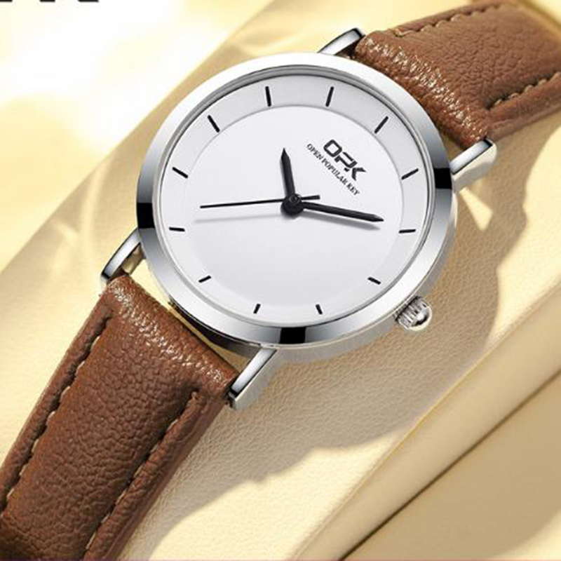 Fashion Minimalism Women's Watch All Stainless Steel Band Rectangular Dial Leather Band Quartz Waterproof, Color 1
Fashion Minimalism Women's Watch All Stainless Steel Band Rectangular Dial Leather Band Quartz Waterproof, Color 1