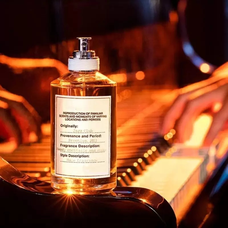 Freshener Latest New spray Spray Men Women perfume Jazz club 100ml Fragrances Eau De Toilette Long Lasting Time Good Smell Cologne High Quality Fast Ship
Freshener Latest New spray Spray Men Women perfume Jazz club 100ml Fragrances Eau De Toilette Long Lasting Time Good Smell Cologne High Quality Fast Ship