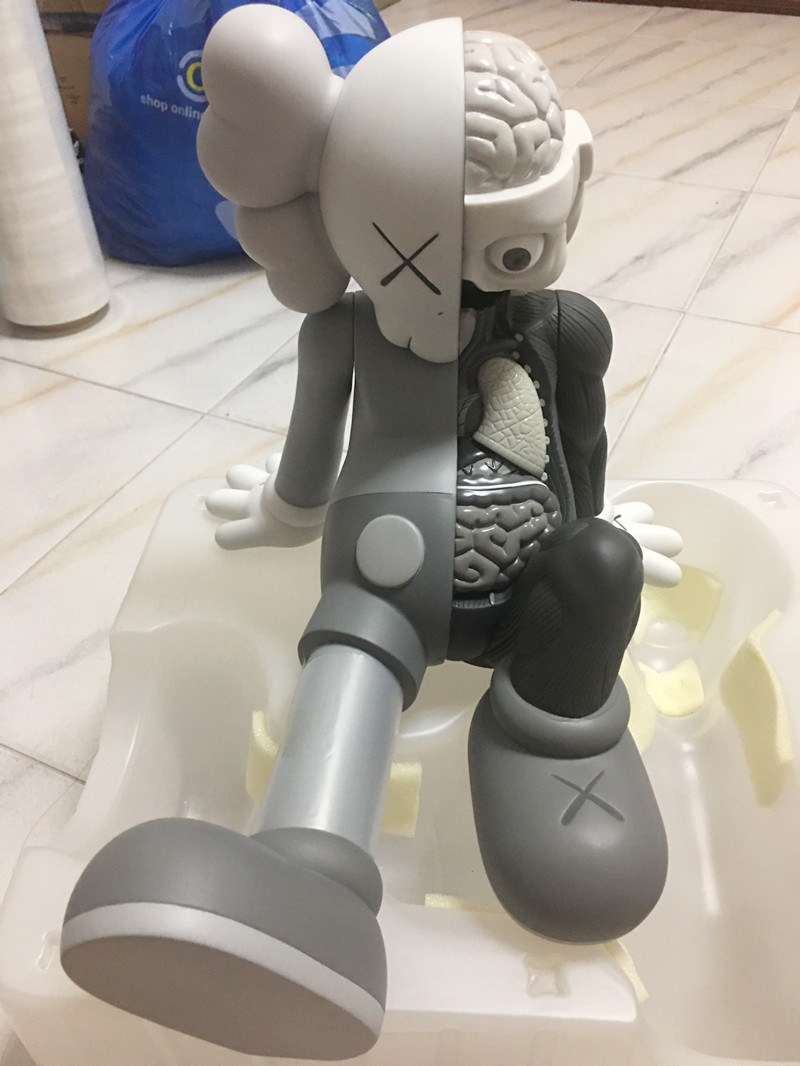 HOT-Selling Games 1KG 32CM Resting Place Vinyl Of Companion Original Box Action Figure model decorations toys
HOT-Selling Games 1KG 32CM Resting Place Vinyl Of Companion Original Box Action Figure model decorations toys