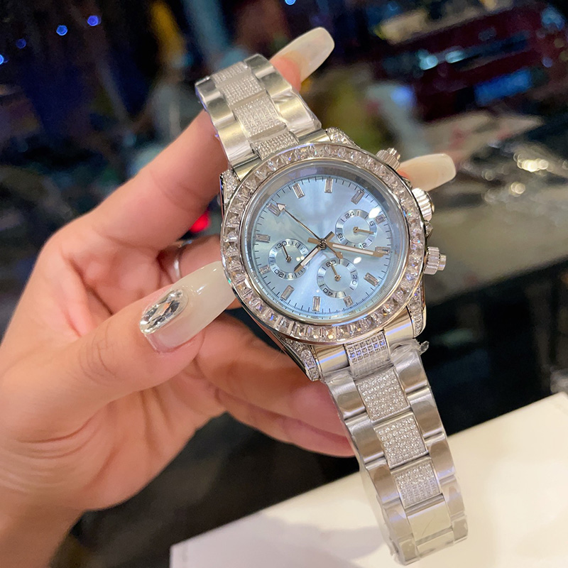 Ladies Watch Quartz Movement Watch Fashion Men Watches Stainless Steel Strap Sapphire Design Montre de luxe Ice Blue, Color 1
Ladies Watch Quartz Movement Watch Fashion Men Watches Stainless Steel Strap Sapphire Design Montre de luxe Ice Blue, Color 1