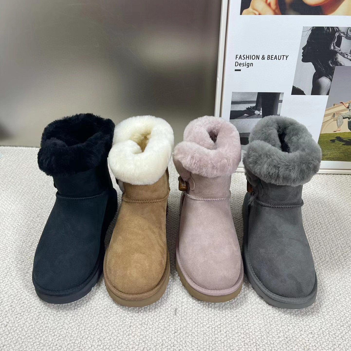 Designer Mini Boots Satin Boot Ankle Bootie Australian Classic Snow Shoes Men Women Bootss Winter Fur Furry Shoe With Box, 18
Designer Mini Boots Satin Boot Ankle Bootie Australian Classic Snow Shoes Men Women Bootss Winter Fur Furry Shoe With Box, 18