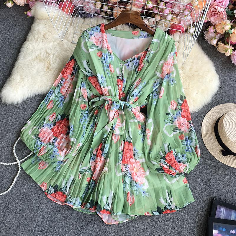 Casual Dresses SuperAen 2022 Spring/Autumn Floral Printing V-Neck Lantern Sleeve A-LINE Knee-Length For WomenCasual, White
Casual Dresses SuperAen 2022 Spring/Autumn Floral Printing V-Neck Lantern Sleeve A-LINE Knee-Length For WomenCasual, White