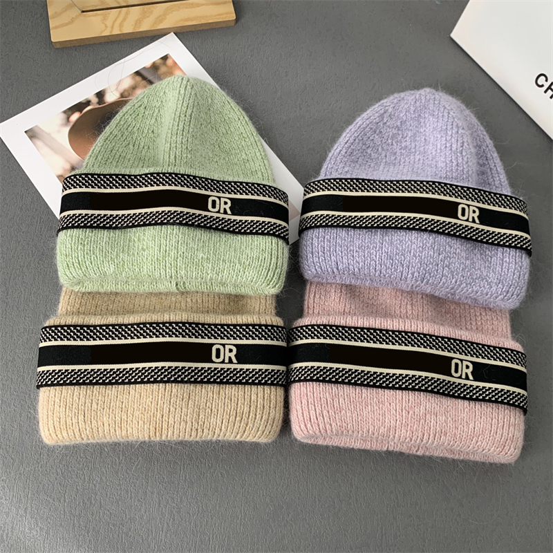 7 Color Fashion Skull Hat Knitted Hats Unisex Cashmere Wool Yarn Solid Colors Letter Designer Hat For Men Womens Ball Cap, White
7 Color Fashion Skull Hat Knitted Hats Unisex Cashmere Wool Yarn Solid Colors Letter Designer Hat For Men Womens Ball Cap, White