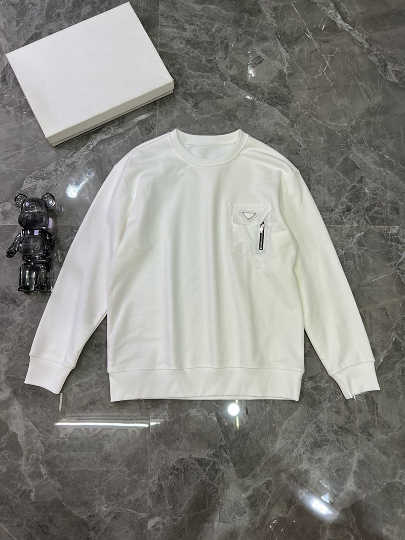 Designer's new men's casual Sweatshirts Autumn and winter piece Pocket panel luxury brand long sleeve top, Black
Designer's new men's casual Sweatshirts Autumn and winter piece Pocket panel luxury brand long sleeve top, Black
