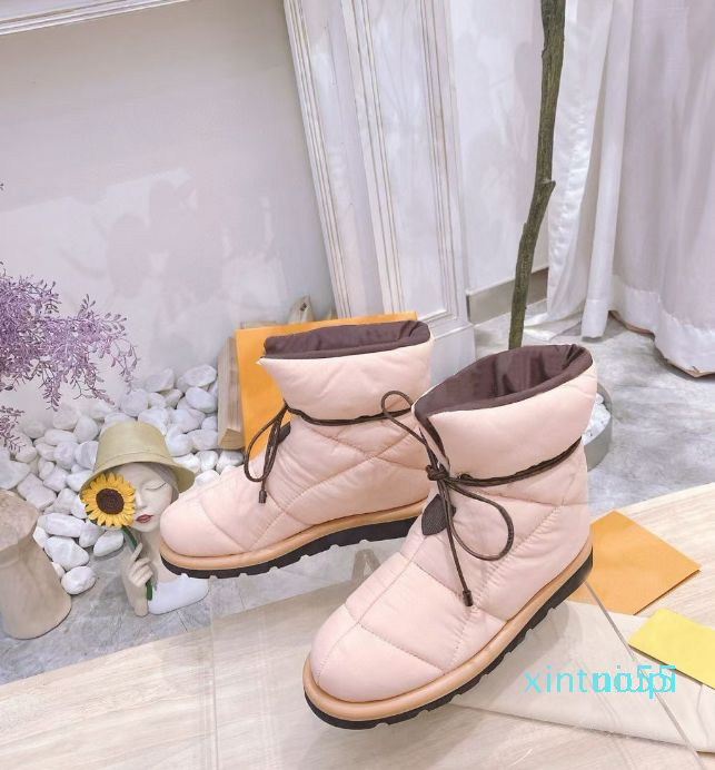 Designer -2022 boot designer shoe platform Cold resistance and warmth retention woman Short boots, White
Designer -2022 boot designer shoe platform Cold resistance and warmth retention woman Short boots, White