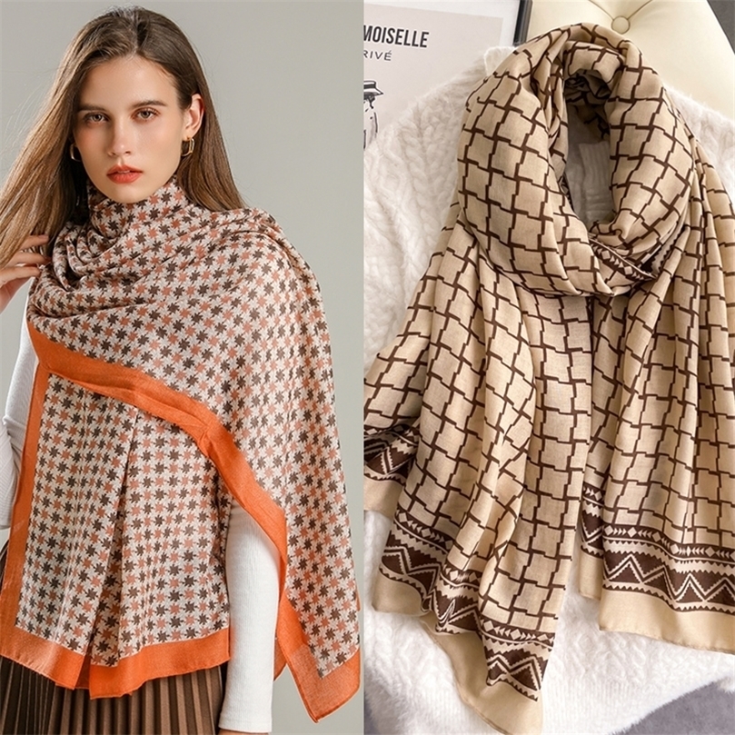 Scarves Brand Cotton Winter Warm Shawl Warps Women Scarf Print Pashmina Blanket Neckerchief Head Hijab Bandana Beach Stoles 221010
Scarves Brand Cotton Winter Warm Shawl Warps Women Scarf Print Pashmina Blanket Neckerchief Head Hijab Bandana Beach Stoles 221010