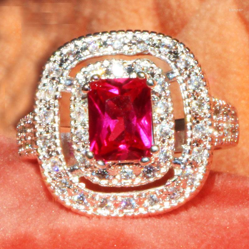 Wedding Rings YaYI Fashion Women Jewelry Ring Red Zircon CZ Silver Color Engagement Party Gift
Wedding Rings YaYI Fashion Women Jewelry Ring Red Zircon CZ Silver Color Engagement Party Gift