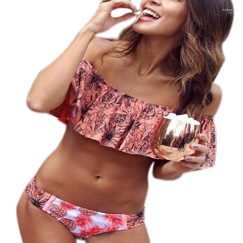 Ly Sexy Women Pineapple Print Ruffle Off Shoulder Bikini Set Swimwear Low Waist Thong Swimsuit Summer Beach Wear BFE881
Ly Sexy Women Pineapple Print Ruffle Off Shoulder Bikini Set Swimwear Low Waist Thong Swimsuit Summer Beach Wear BFE881