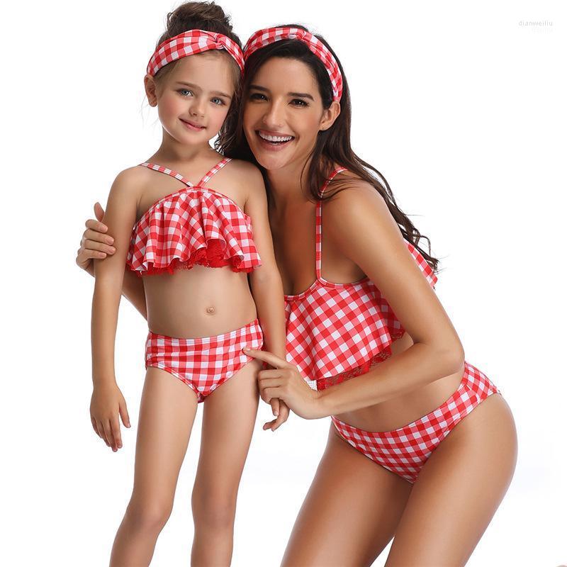 Lace Flounce Parent-child Swimsuit Low Waist Adjustable Push Up Mother Daughter Swimwear Women Girl Family Matching Clothes1
Lace Flounce Parent-child Swimsuit Low Waist Adjustable Push Up Mother Daughter Swimwear Women Girl Family Matching Clothes1