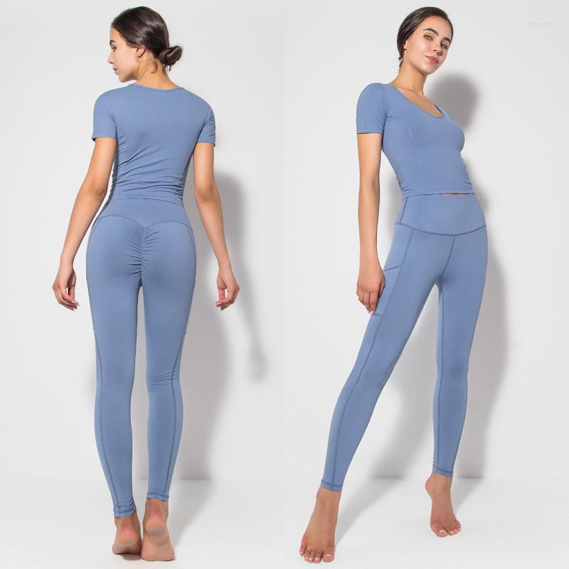 Women' Two Piece Pants V-neck Yoga Workout Suit Side Pockets Bubble BuSports Nine Short Sleeve High Elastic Fitness Gym Athletic Set, Red bean suit
Women' Two Piece Pants V-neck Yoga Workout Suit Side Pockets Bubble BuSports Nine Short Sleeve High Elastic Fitness Gym Athletic Set, Red bean suit