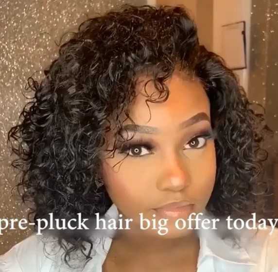 Synthetic Wigs New women's medium loose small curly wig black short curly hair chemical fiber headband 221010
Synthetic Wigs New women's medium loose small curly wig black short curly hair chemical fiber headband 221010