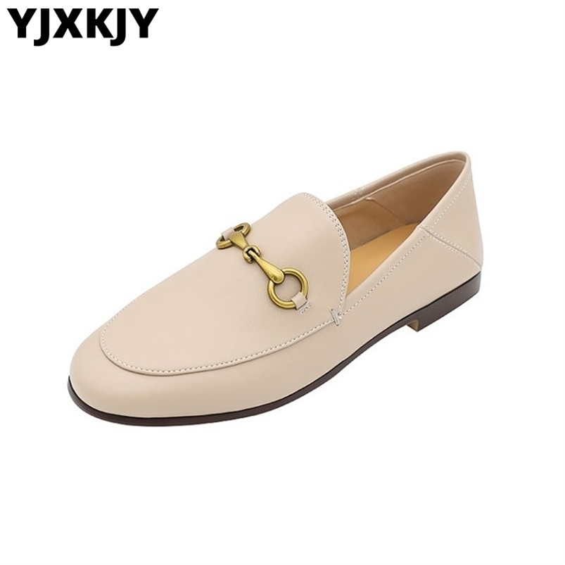 Dress Shoes YJXKJY England Style Fashion Vintage Metal Ring Buckle Natural Real Leather Round Head Loafers Women Flat Female 221010, Red
Dress Shoes YJXKJY England Style Fashion Vintage Metal Ring Buckle Natural Real Leather Round Head Loafers Women Flat Female 221010, Red